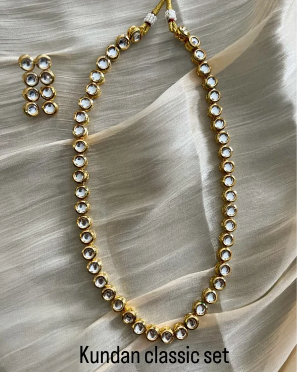 Classic Kundan Set - Image 3