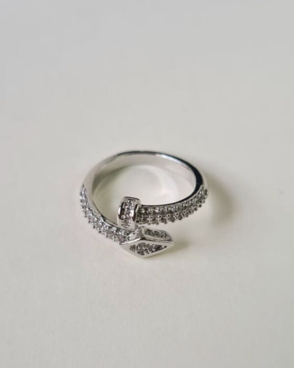 Hooker Ring