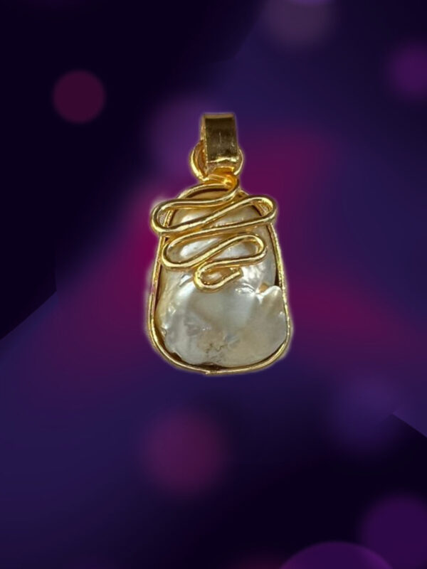 Amara locket - Image 3